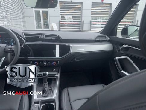 New 2025 Audi Q3 2.0T Premium image 15