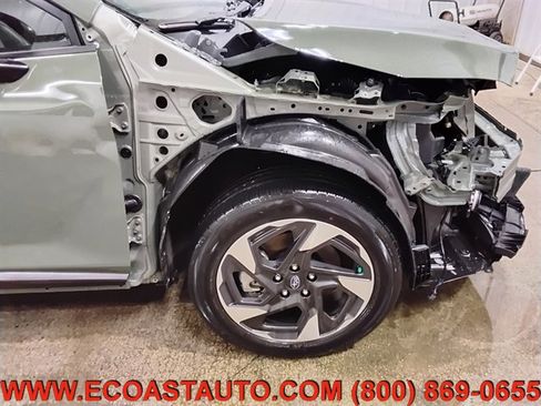Used 2025 Subaru Crosstrek 2.5i Limited w/ Popular Package #4A AWD/4WD image 17