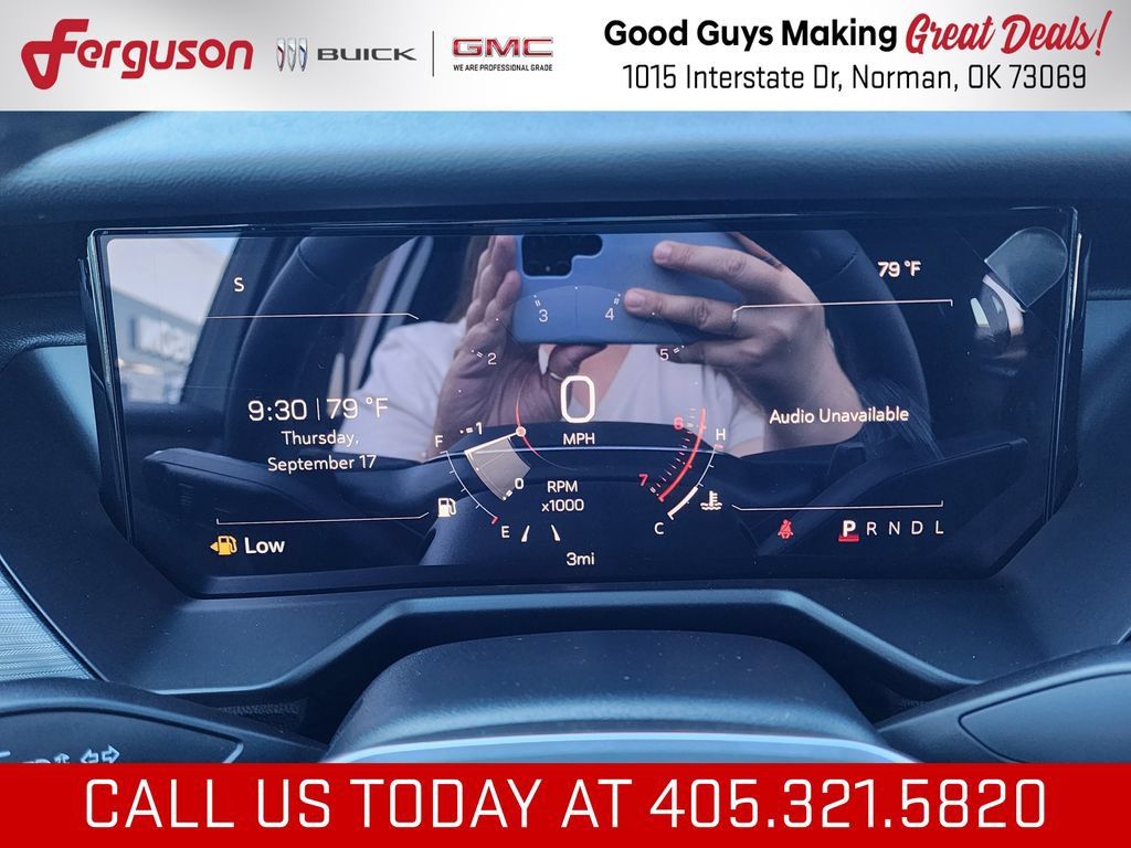 New 2027 GMC Acadia Elevation FWD image 24
