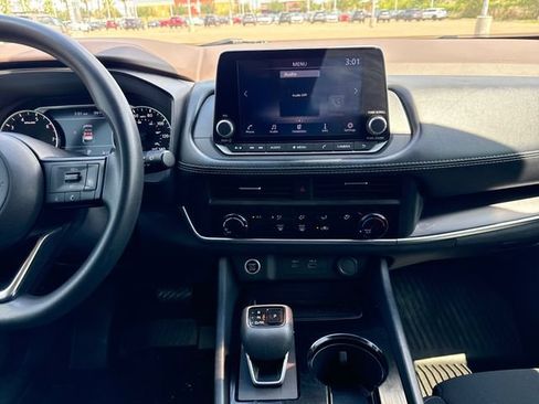 Certified 2023 Nissan Rogue S FWD image 18