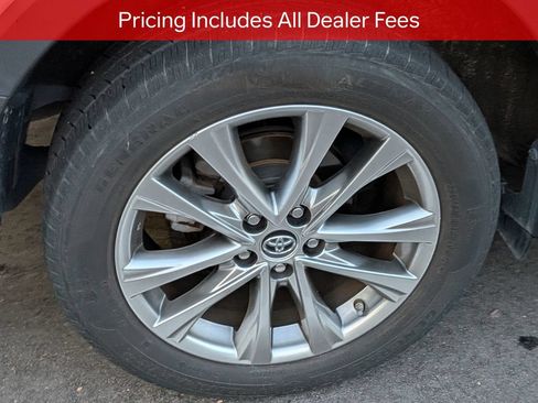 Used 2016 Toyota RAV4 Limited w/ Advanced Technology Package FWD image 9