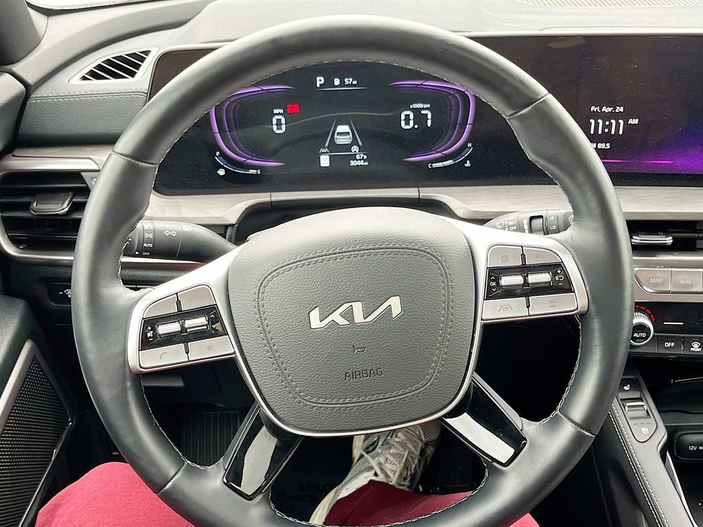 Used 2025 Kia Telluride EX X-Line AWD/4WD image 11
