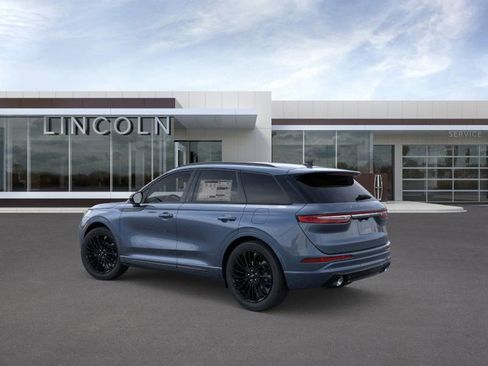 New 2026 Lincoln Corsair Premiere image 4