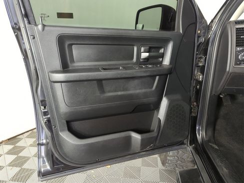 Used 2017 RAM 1500 Express w/ Express Value Package image 18