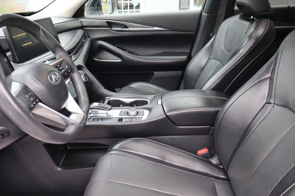 Used 2022 INFINITI QX60 Luxe w/ Cargo Package AWD/4WD image 26