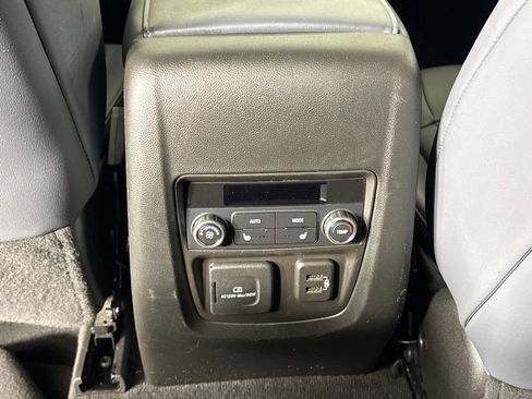 Certified 2024 Buick Enclave Premium AWD/4WD image 36