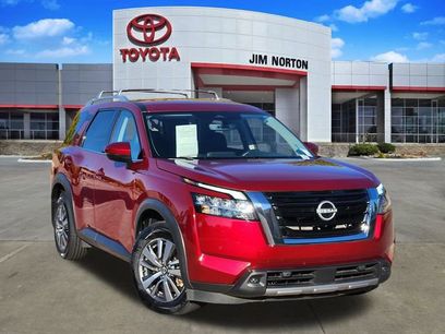 Used 2023 Nissan Pathfinder SL