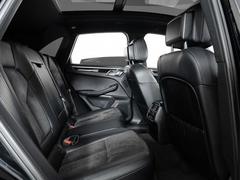 Used 2016 Porsche Macan S image 23