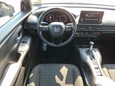 Used 2023 Honda HR-V Sport image 12