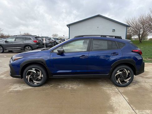 New 2026 Subaru Crosstrek 2.5i Limited AWD/4WD image 3
