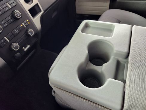 Used 2013 Ford F150 XLT AWD/4WD image 26