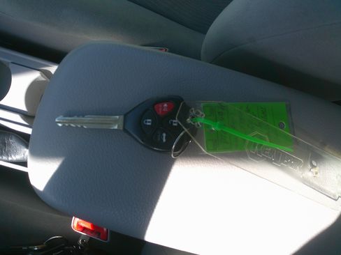 Used 2013 Toyota Corolla LE image 38