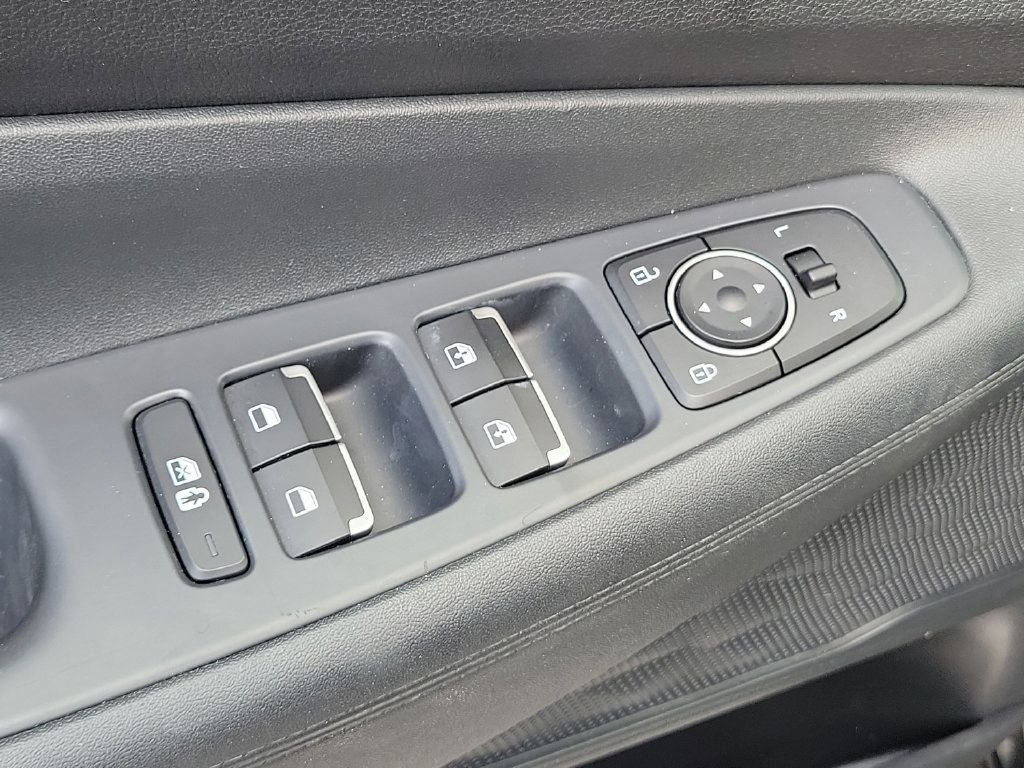 Used 2022 Hyundai Santa Fe XRT AWD/4WD image 27