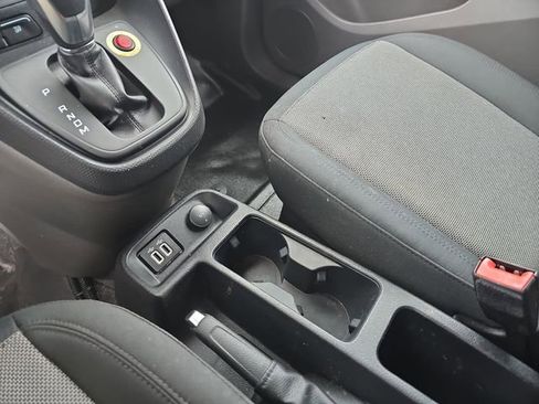 Used 2020 Ford Transit Connect XL image 21