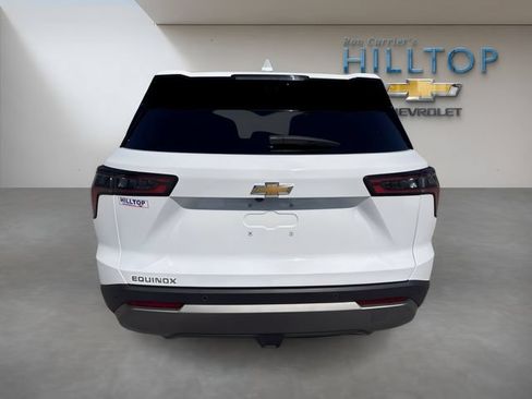 Used 2025 Chevrolet Equinox LT w/ Safety and Technology Package FWD image 6