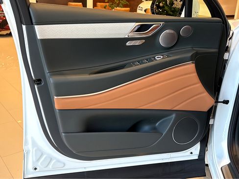 New 2026 Genesis GV80 2.5T Advanced image 26