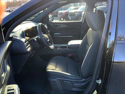 Used 2024 Chevrolet Traverse LS w/ Midnight/Sport Edition image 21