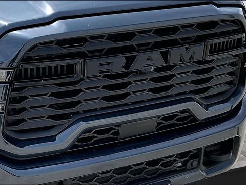 Certified 2025 RAM 2500 Big Horn AWD/4WD image 30