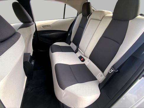Used 2025 Toyota Corolla LE FWD image 20