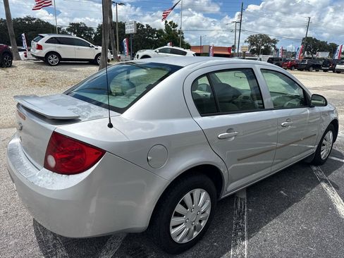Used 2005 Chevrolet Cobalt Sedan FWD image 5