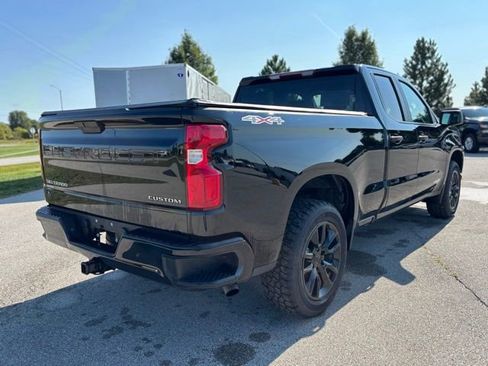 Used 2022 Chevrolet Silverado 1500 Custom image 6