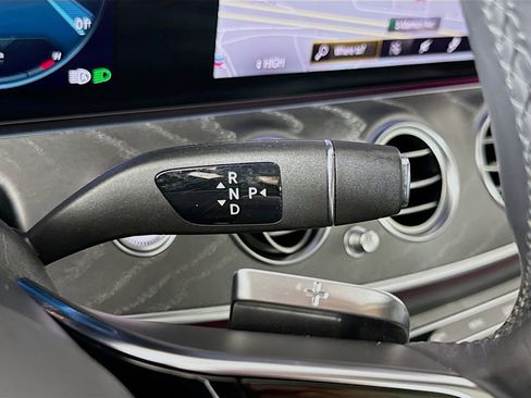 Used 2021 Mercedes-Benz E 350 4MATIC Sedan image 17