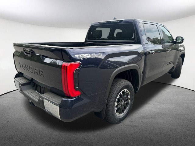 New 2026 Toyota Tundra SR5 w/ TRD Off-Road Premium Package AWD/4WD image 9
