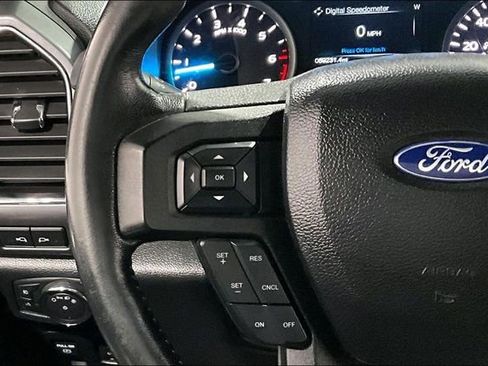 Used 2019 Ford F150 XLT w/ Equipment Group 302A Luxury image 12