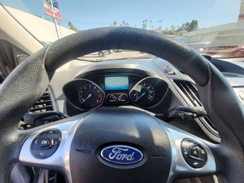 Used 2016 Ford Escape S FWD image 11