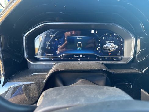 Used 2022 Chevrolet Silverado 1500 LTZ image 10