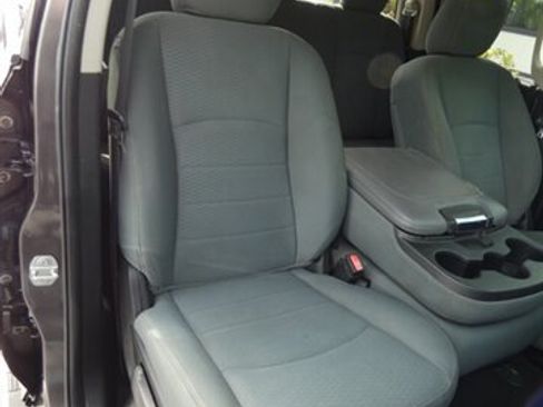 Used 2018 RAM 1500 Express RWD image 47
