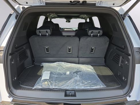 New 2026 Chevrolet Traverse RS FWD image 41