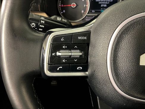 Used 2023 Kia Sorento S w/ Panoramic Sunroof Package AWD/4WD image 12