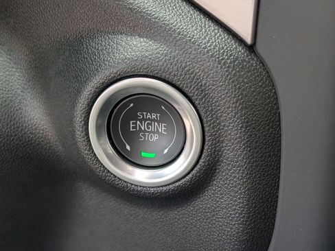 Certified 2024 Chevrolet Silverado 2500 Custom w/ Custom Value Package image 25