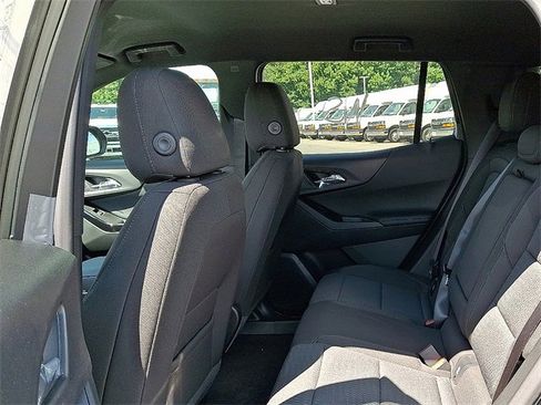 New 2026 Chevrolet Equinox LT image 6