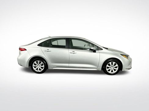 Used 2024 Toyota Corolla LE FWD image 9