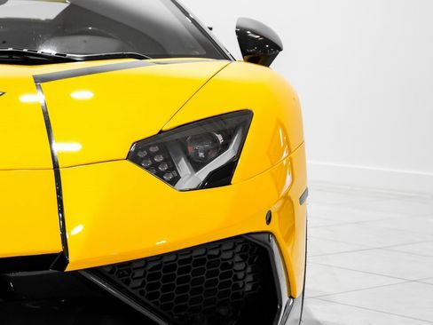 Used 2016 Lamborghini Aventador LP 700-4 image 44