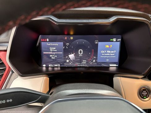 Used 2024 GMC Canyon AT4X image 11