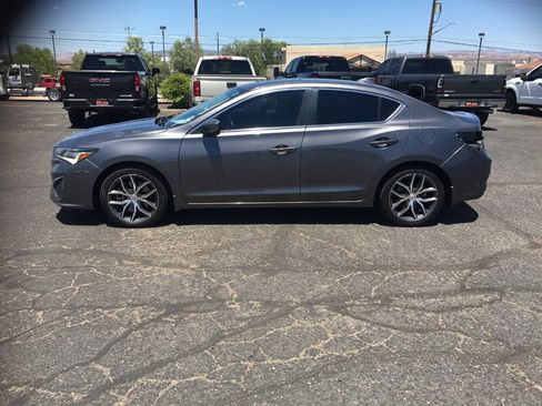 Used 2020 Acura ILX FWD image 4