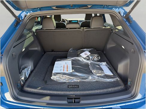 New 2026 Volkswagen Atlas Cross Sport SEL Premium R-Line image 27