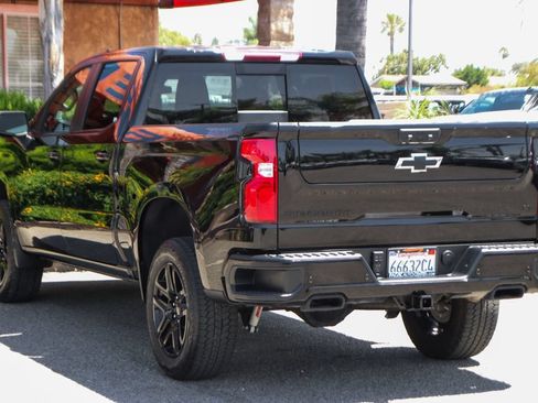 Used 2025 Chevrolet Silverado 1500 LT Trail Boss w/ LT Trail Boss Premium Package AWD/4WD image 6