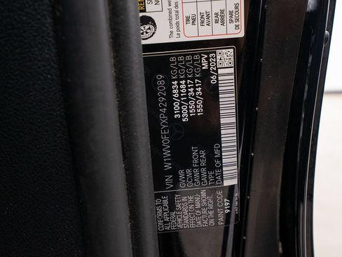 Used 2023 Mercedes-Benz Metris Passenger image 59