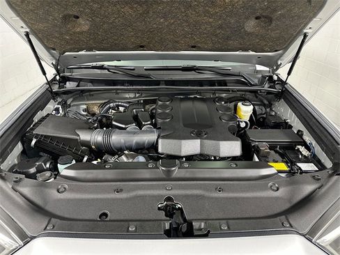Certified 2023 Toyota 4Runner SR5 Premium image 29