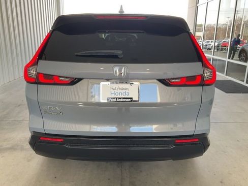 Certified 2025 Honda CR-V EX image 23