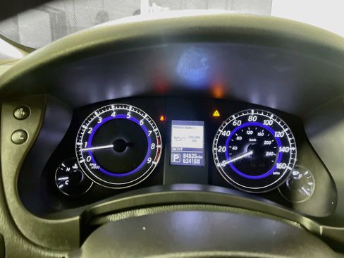 Used 2017 INFINITI QX50 2WD w/ Premium Plus Package image 21
