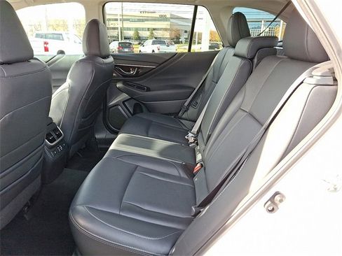 Used 2024 Subaru Outback Limited image 17
