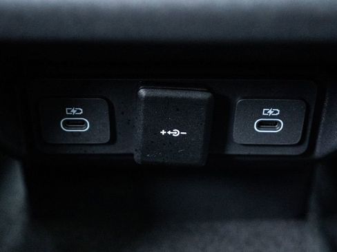 Used 2024 Land Rover Range Rover Evoque S image 34