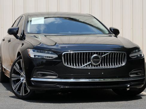 Used 2023 Volvo S90 B6 Ultimate w/ Lounge Package AWD/4WD image 2
