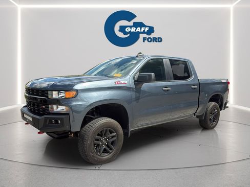 Used 2021 Chevrolet Silverado 1500 Custom Trail Boss w/ Safety Confidence Package AWD/4WD image 2