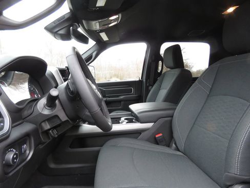 Used 2025 RAM 2500 Big Horn image 10